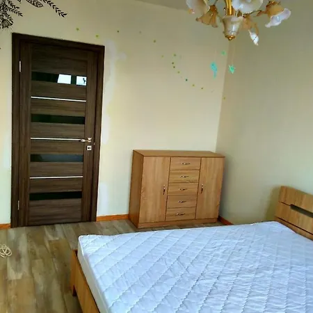 Светлый Переулок 14 Apartment *