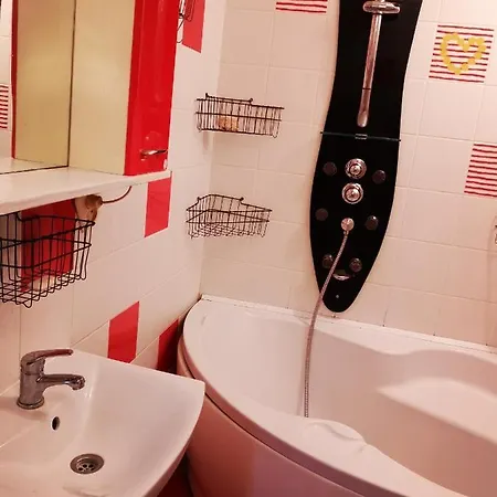 Светлый Переулок 14 Apartment *